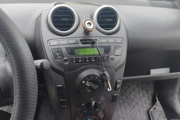 Used BYD F0 2015 1.0L Joyful Model
