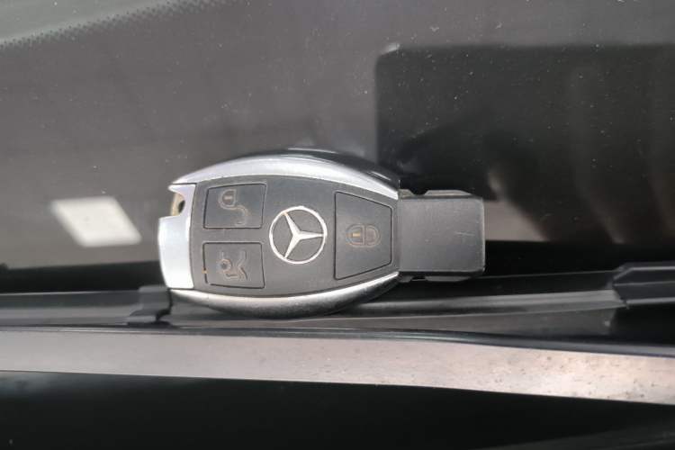 Used Mercedes-Benz GLC 2017 GLC 260 4MATIC Luxury Model
