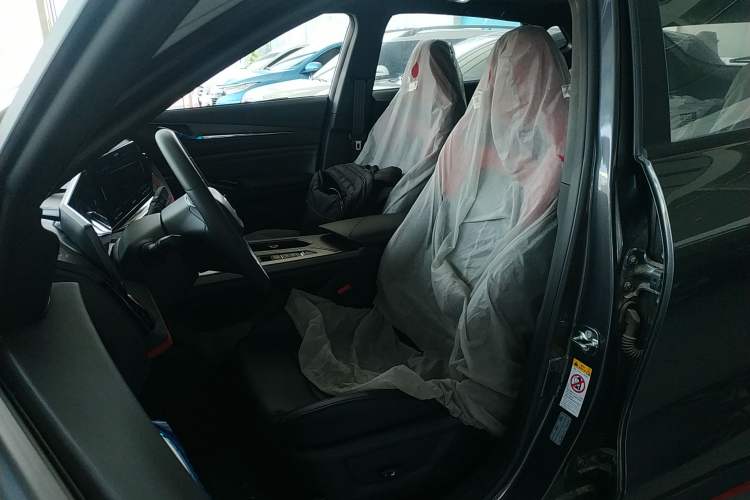 Used CHANGAN X5 PLUS 2024 1.5T DCT ZhiZun Version Left Front Seat