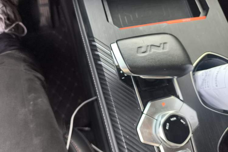 Used CHANGAN UNI-K 2021 2.0T Prestige Edition Gear Lever