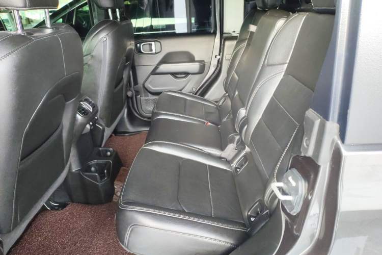 Used Jeep Gladiator 2022 3.6L Pioneer Edition