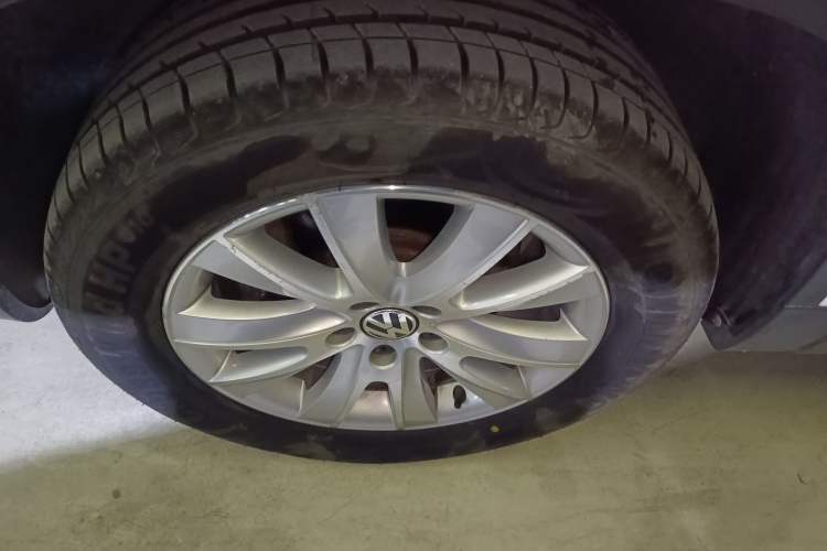 Used Volkswagen Tiguan L 2015 1.8TSI Automatic Two-Wheel Drive Luxury Model