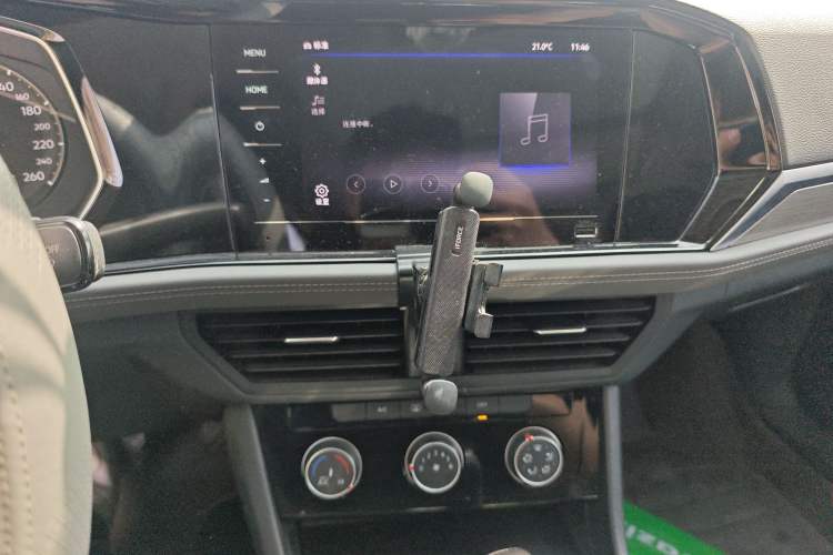 Used Volkswagen Sagitar 2020 280TSI DSG Comfort Version China VI Standard Audio And AC Panel