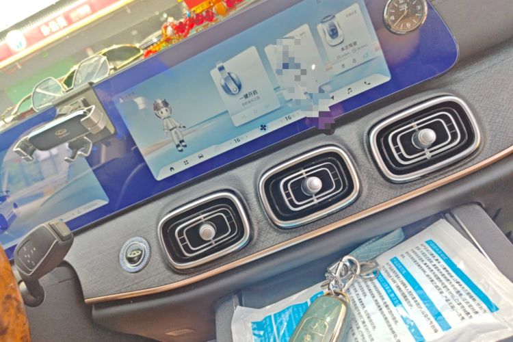 Used Chery Tiggo 9 2023 2.0T Dual-Clutch Two-Wheel Drive Luxury Edition 5 Seats
