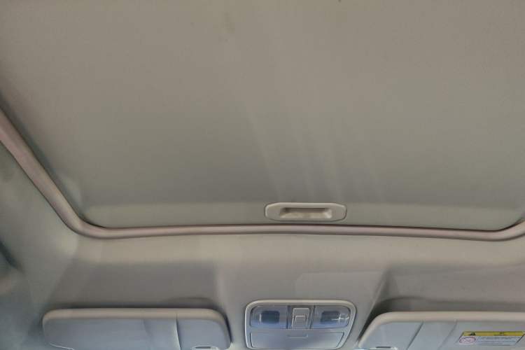 Used Dongfeng Fengon 580 2017 1.5T CVT Comfort Model Headliner