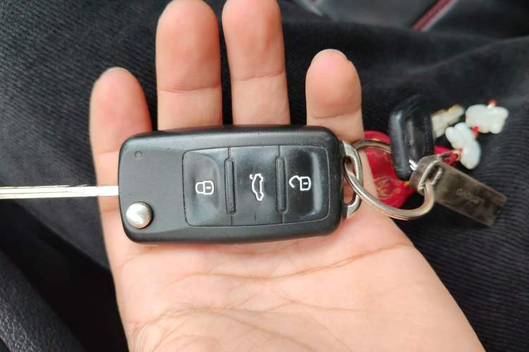 Used Volkswagen C-TREK 2018 1.5L Automatic Comfort Model Vehicle Key