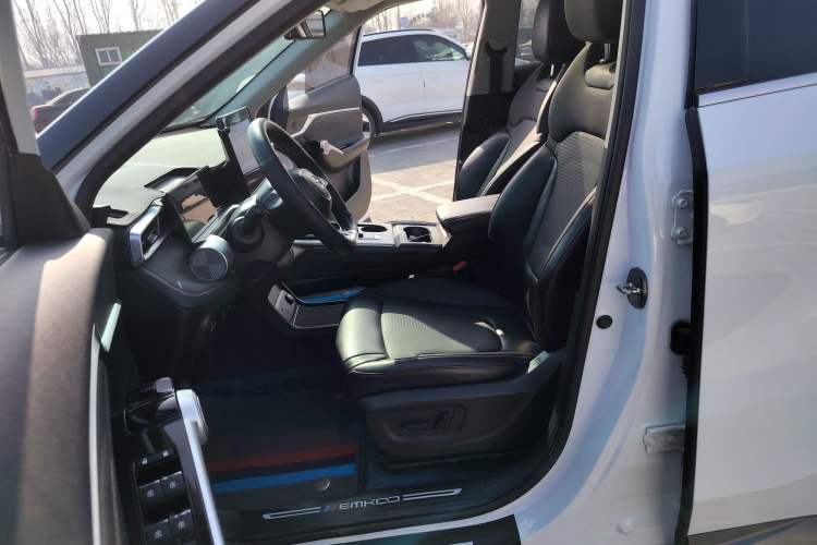 Used GAC Trumpchi EMKOO 2022 2.0T Neutron Star Pro Edition