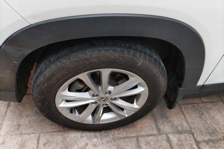 Used Dongfeng Fengon S560 2019 1.8L CVT Elite Model Left Front Wheel Hub