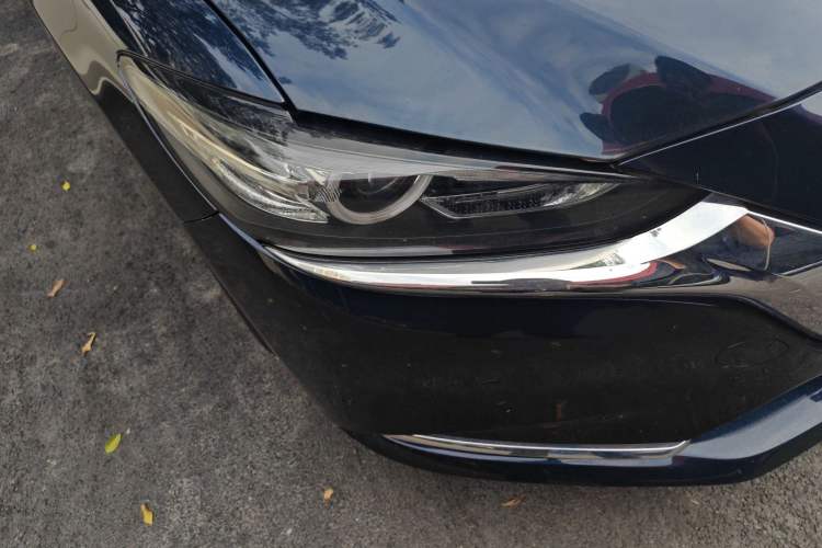 Used Mazda Atenza 2021 2.0L Blue Sky Luxury Edition Exterior 3