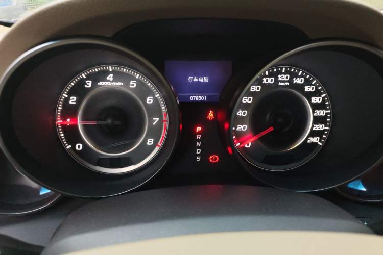 Used Acura MDX 2010 3.7 Standard Edition Odometer Close Up