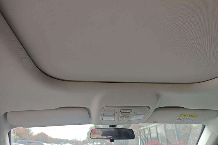 Used CHANGAN OSHAN X7 2020 1.5T Automatic Luxury Model Headliner