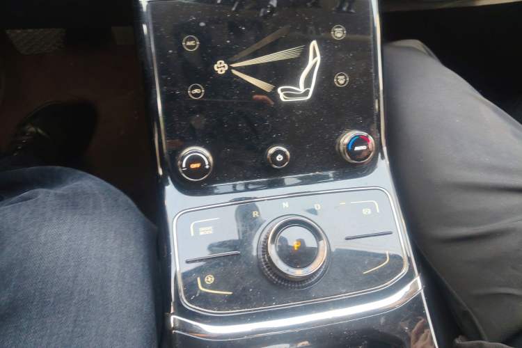 Used NETA U 2021 Revised Pro 400 Industry Custom Edition