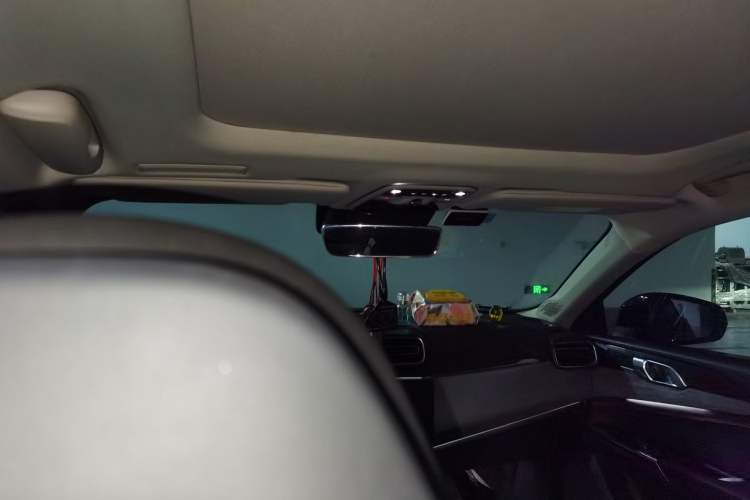 Used Lynk & Co 02 2018 1.5T DCT Two-Wheel Drive Pro Version China V Emission Standard