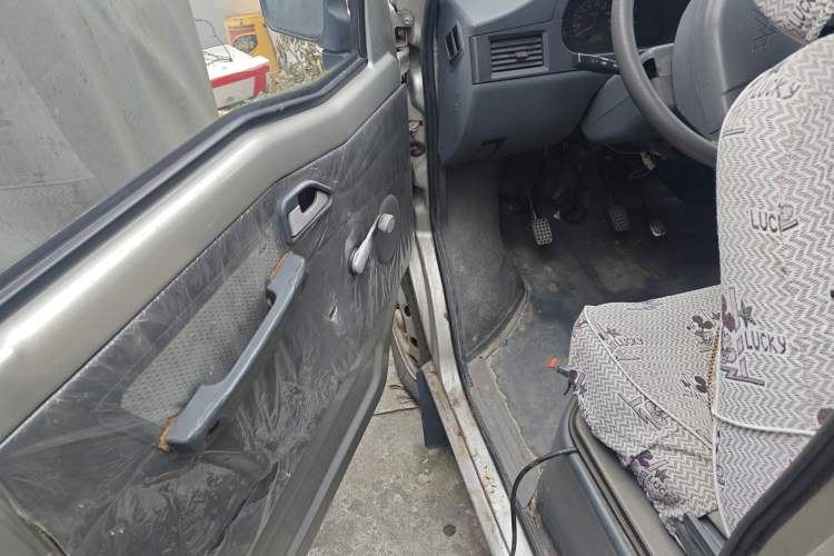 Used Wuling Zhiguang 2010 1.0L Liye Edition