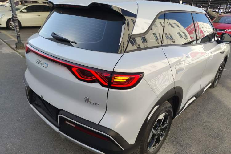 Used BYD Yuan UP 2024 401KM Leading Edition