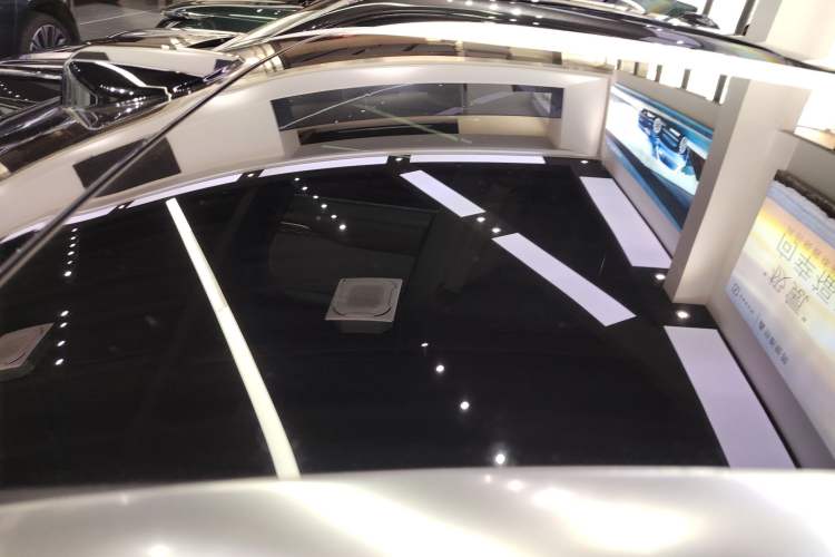 Used Zeekr 7X 2025 100 kWh Long-Range Rear-Wheel Drive with Intelligent Driving Features Roof