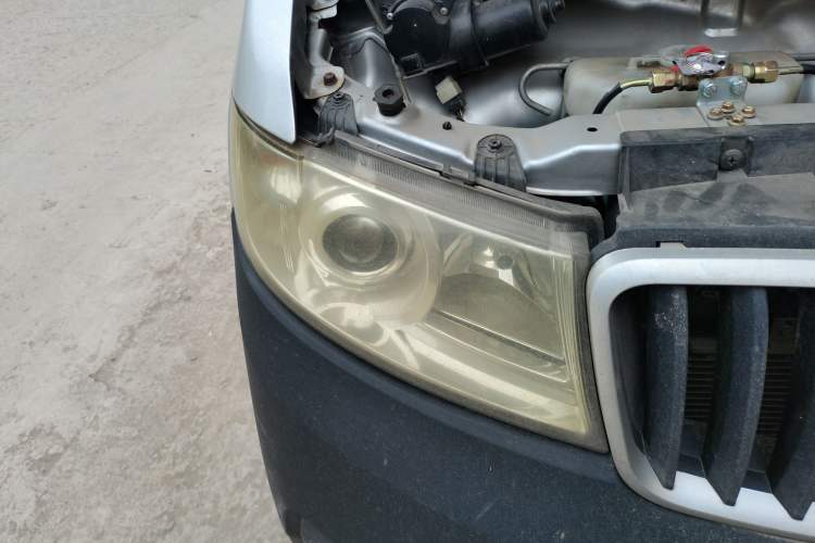 Used Jinbei New Hiace X30L 