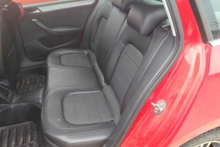 Used Skoda Rapid Spaceback 2014 1.4 TSI DSG Comfort Edition
