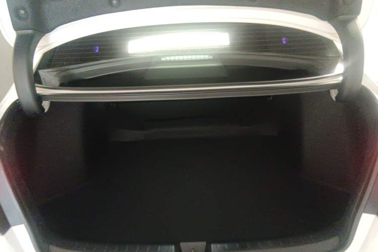 Used Honda Civic 2025 240TURBO CVT SmartFun Pro
