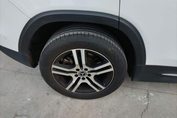 Used Mercedes-Benz GLB 2020 GLB 180 Fashion Model Exterior 5