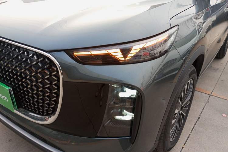 Used Chery Tiggo 8 PLUS C-DM 2025 1.5T 116 km Luxury Version 5 Seats
