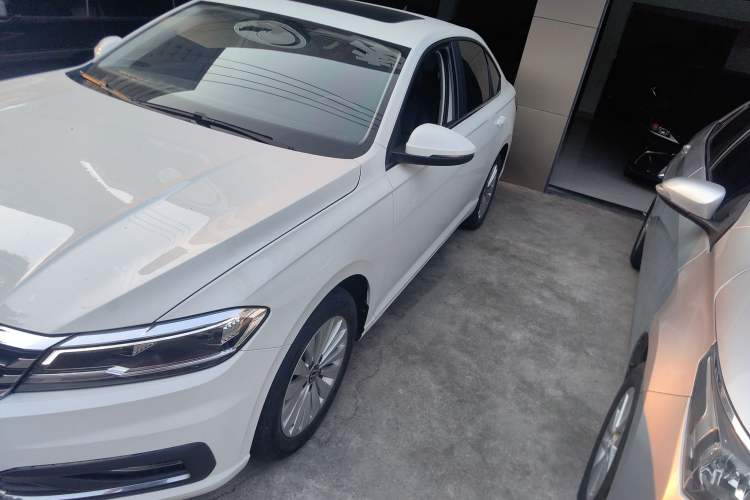 Used Volkswagen Lavida 2022 1.5L Automatic Comfort Edition Left Front Headlight