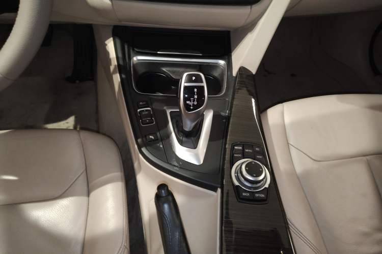 Used BMW 3 Series GT 2013 328i Sport Design Package