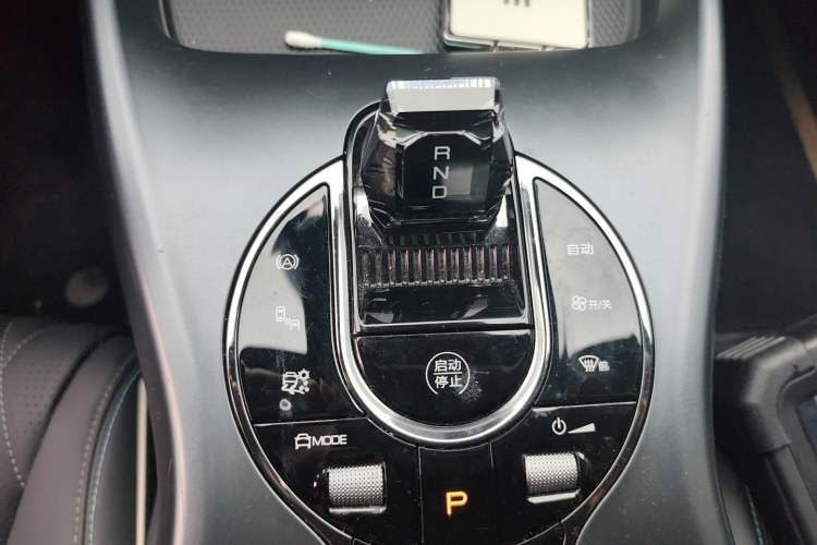 Used BYD Seal 2023 Champion Edition 550km Elite Model Gear Lever