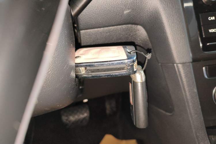 Used Volkswagen Golf 2019 1.6L Automatic Comfort Model China V Standard
