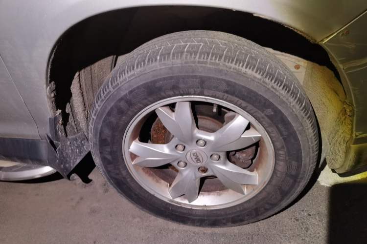 Used BYD S6 2011 2.0L Manual Luxury Edition