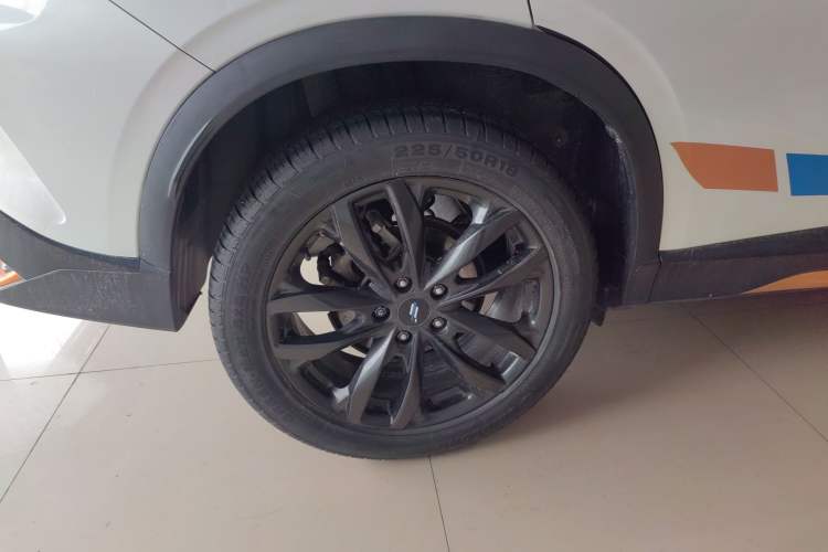 Used CHANGAN OSHAN X5 2022 Sport Edition 1.5T DCT Hurricane Sonic Right Rear Wheel Hub