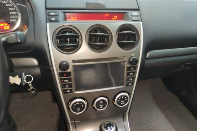 Used Mazda 6 2013 2.0L Automatic Fashion Edition Audio And AC Panel