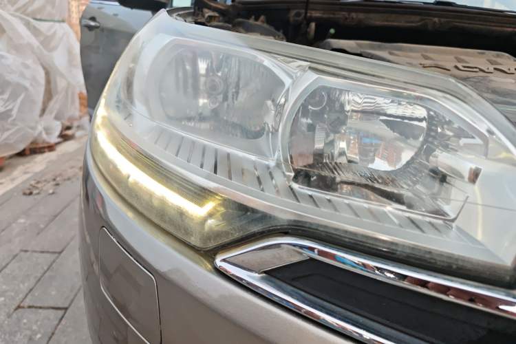 Used Citroen C5 2013 2.0L Automatic Luxury Model
