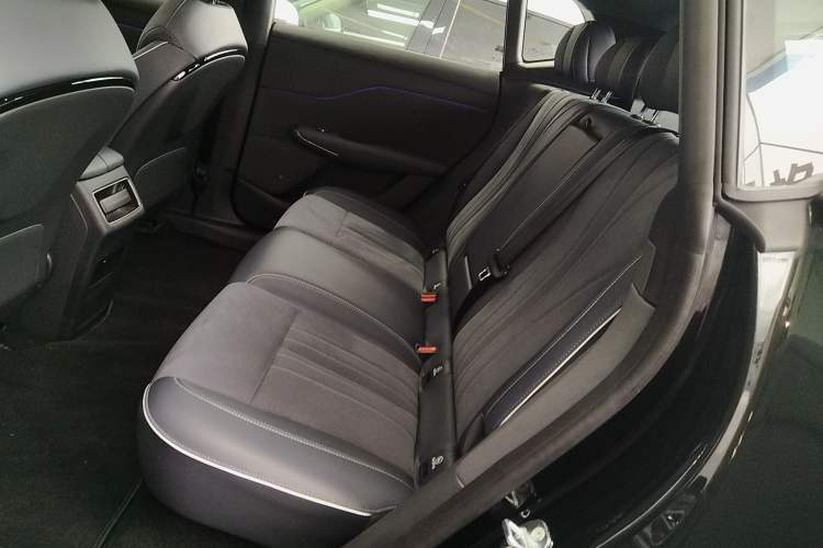 Used VOYAH COURAGE 2024 Four-Wheel Drive Global Edition
