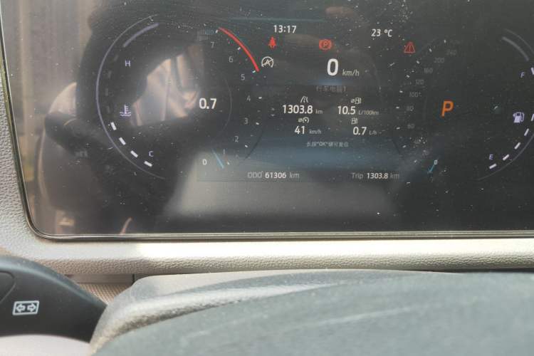 Used Ford Equator Sport 2022 EcoBoost 170 Platinum Edition Odometer Close Up