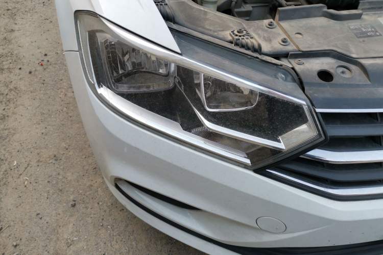 Used Volkswagen Bora 2017 1.6L Automatic Fashion Model