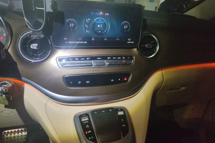 Used Mercedes-Benz V-Class 2022 V 260 L Long-wheelbase Luxury Edition
