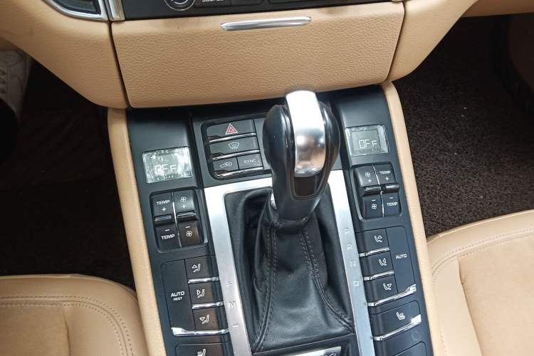 Used Porsche Macan 2016 Macan 2.0T