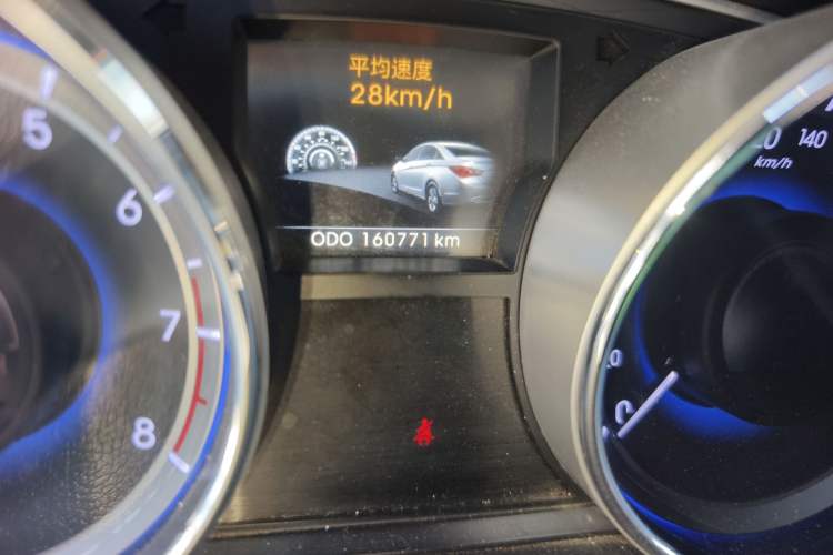 Used Hyundai Sonata 2013 2.4L Automatic Luxury Version China IV Standard