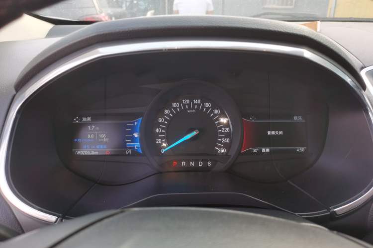 Used Ford Edge 2018 EcoBoost 245 Two-Wheel-Drive Titanium 7-Seater China VI Standard