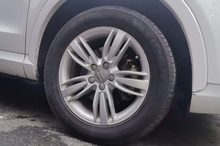 Used Audi Q3 2013 35 TFSI Comfort Model
