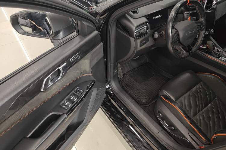 Used Lynk & Co 02 Hatchback 2021 2.0TD Halo
