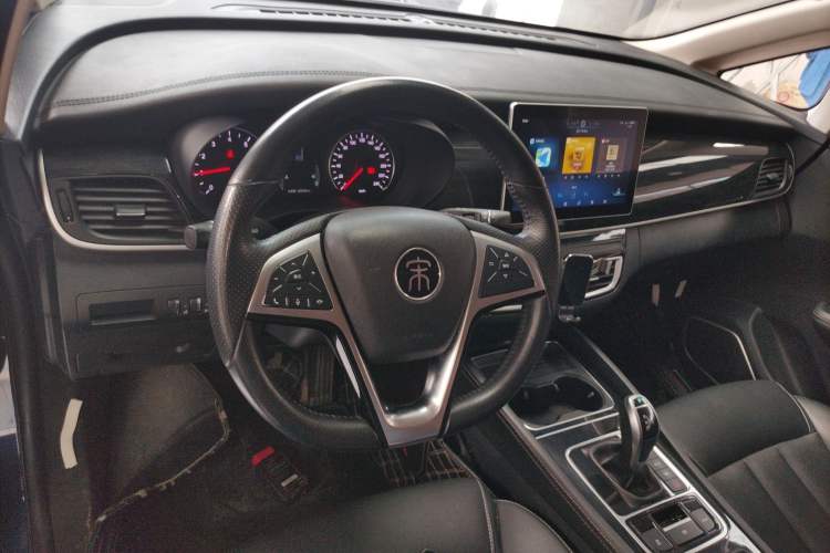 Used BYD Song MAX 2019 1.5T Automatic Smart Connect Ruiyi Sunroof Model 7 Seats China V Emission Standard