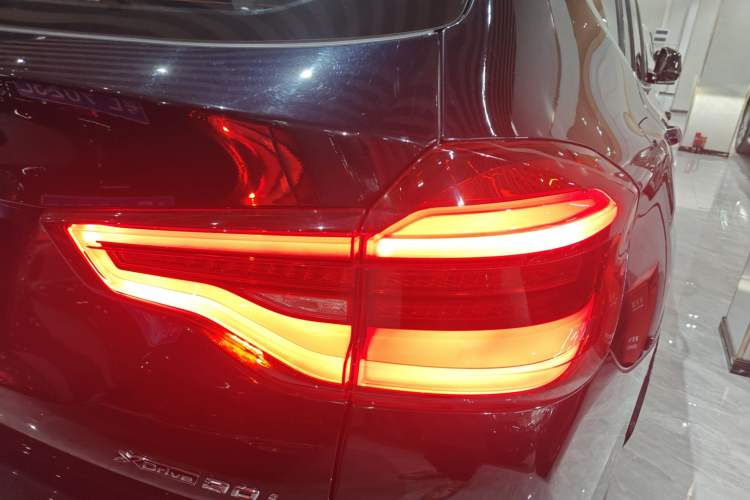 Used BMW X3 2020 xDrive30i Luxury Model with M Sport Package
