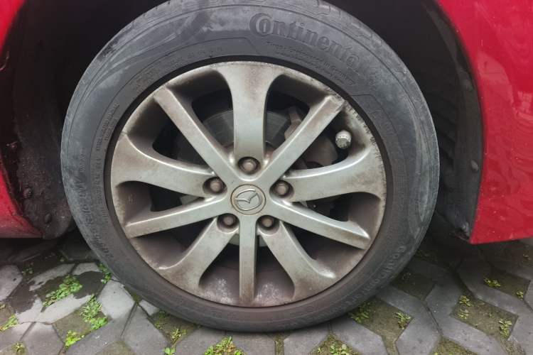 Used Mazda 6 2013 2.0L Automatic Fashion Edition Right Front Wheel Hub