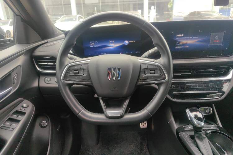 Used Buick Envista 2022 1.5T GS Fuel-Efficient Version Steering Wheel