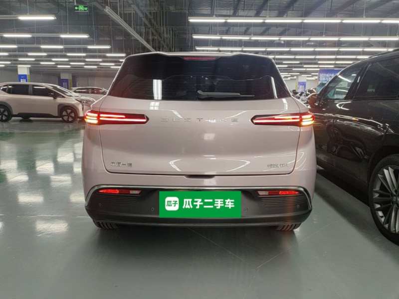 Used Bestune Yueyi 03 2025 565km Premium Edition — 5