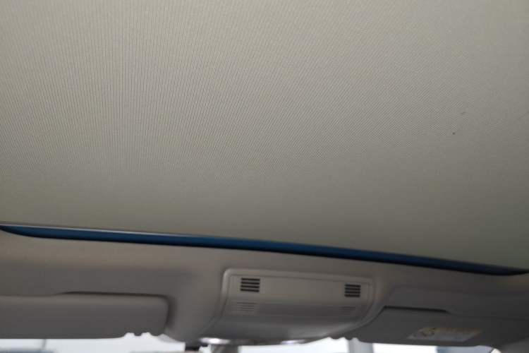 Used Volkswagen Magotan 2017 330TSI DSG Luxury Model Headliner