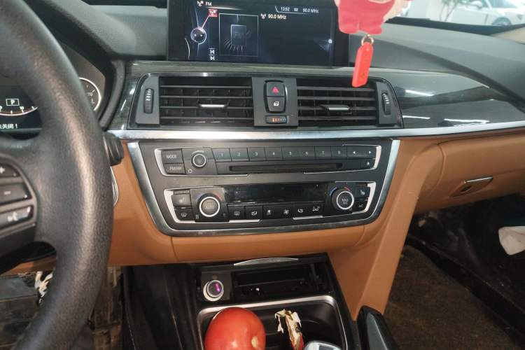 Used BMW 3 Series GT 2014 320i Design Package Model
