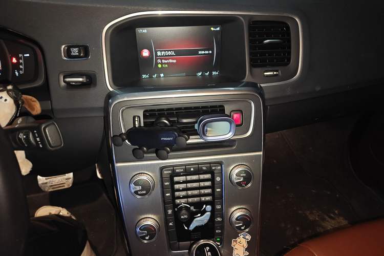 Used Volvo S60 2016 S60L T4 Zhiyuan Edition
